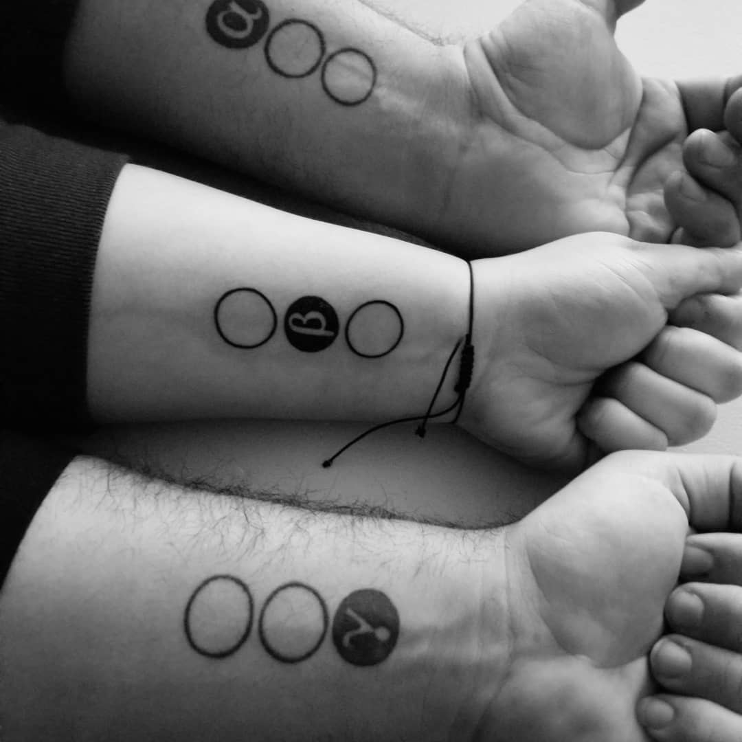 69-emotional-siblings-tattoo-ideas-2023-inspiration-guide